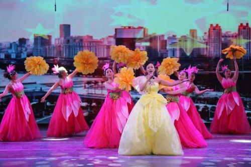 敦煌市庆祝建党99周年专场文艺演出精彩上演 歌声与舞韵颂党恩